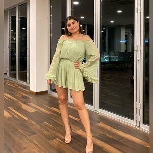 Green off the shoulder pleated romper size S stretch